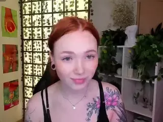 MayaLight's Live Sex Cam Show