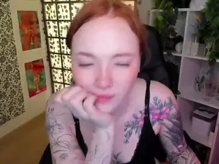 MayaLight's Live Sex Cam Show