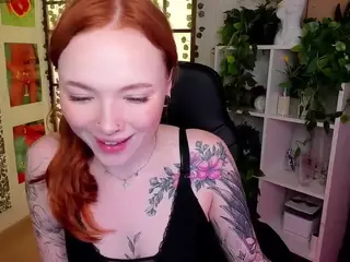 MayaLight's Live Sex Cam Show