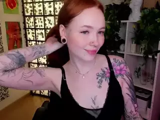 MayaLight's Live Sex Cam Show