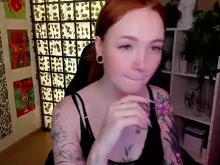 MayaLight's Live Sex Cam Show