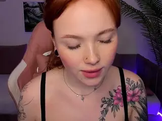 MayaLight's Live Sex Cam Show