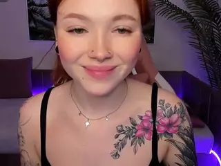 MayaLight's Live Sex Cam Show