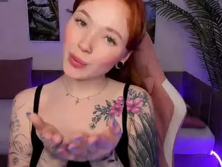 MayaLight's Live Sex Cam Show