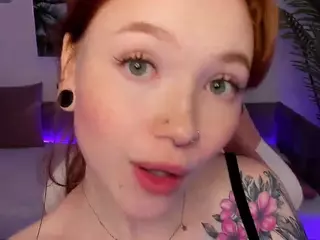 MayaLight's Live Sex Cam Show