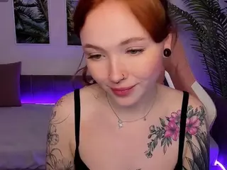 MayaLight's Live Sex Cam Show