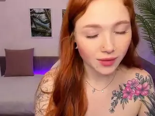 MayaLight's Live Sex Cam Show