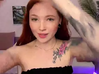 MayaLight's Live Sex Cam Show