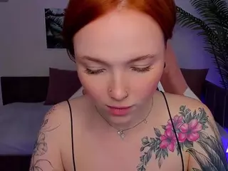 MayaLight's Live Sex Cam Show
