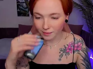 MayaLight's Live Sex Cam Show