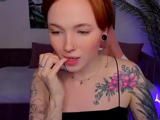MayaLight's Live Sex Cam Show