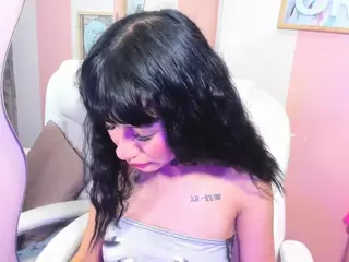MelanyWhit's Live Sex Cam Show