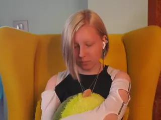 MerciaAlly's Live Sex Cam Show