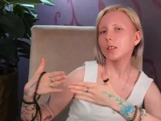 MerciaAlly's Live Sex Cam Show