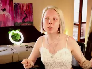 MerciaAlly's Live Sex Cam Show