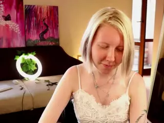 MerciaAlly's Live Sex Cam Show