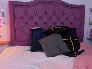 Nahomy Watson's Live Sex Cam Show