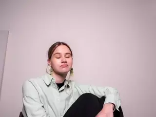 PrimroseAcuff's Live Sex Cam Show