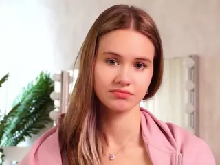 Nell's Live Sex Cam Show