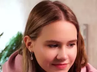 Nell's Live Sex Cam Show