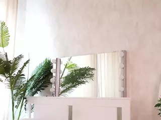 Nell's Live Sex Cam Show