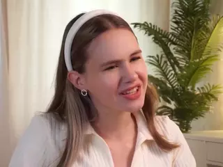 Nell's Live Sex Cam Show