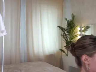 Nell's Live Sex Cam Show