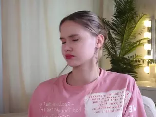 Nell's Live Sex Cam Show