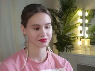 Nell's Live Sex Cam Show