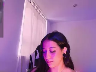 ValeriWhite's Live Sex Cam Show