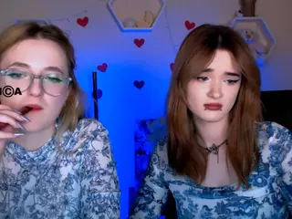 vikki-lust's Live Sex Cam Show