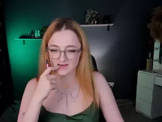 vikki-lust's Live Sex Cam Show
