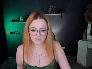 vikki-lust's Live Sex Cam Show