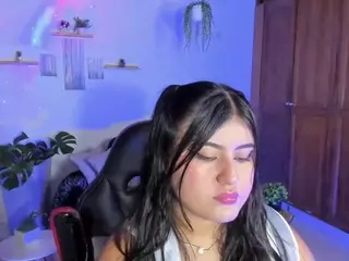 annaswift1's Live Sex Cam Show