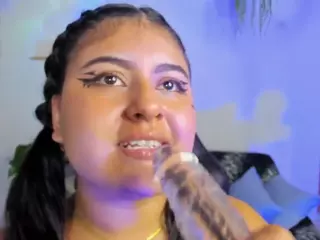 annaswift1's Live Sex Cam Show
