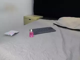 BellaWatsonn's Live Sex Cam Show