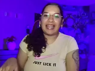 KaoticPleasure's Live Sex Cam Show