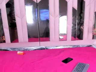 kendallheard's Live Sex Cam Show