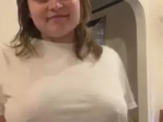 kikiplush's Live Sex Cam Show