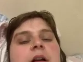 kikiplush's Live Sex Cam Show