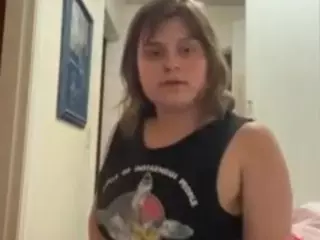 kikiplush's Live Sex Cam Show
