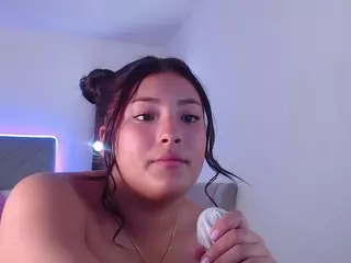 maggie-hills's Live Sex Cam Show