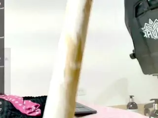 MelodyqueenDark's Live Sex Cam Show