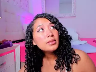 Mutsi's Live Sex Cam Show