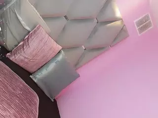 Ninaa-Keyli's Live Sex Cam Show