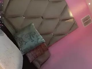 Ninaa-Keyli's Live Sex Cam Show