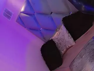 Ninaa-Keyli's Live Sex Cam Show