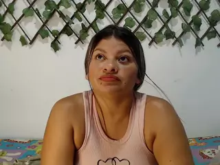 tatianafox749's Live Sex Cam Show