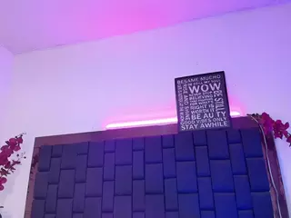 TinaHeartt's Live Sex Cam Show