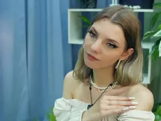 WhitneyDredge's Live Sex Cam Show